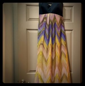 Jessica Simpson Strapless Chiffon Evening Gown